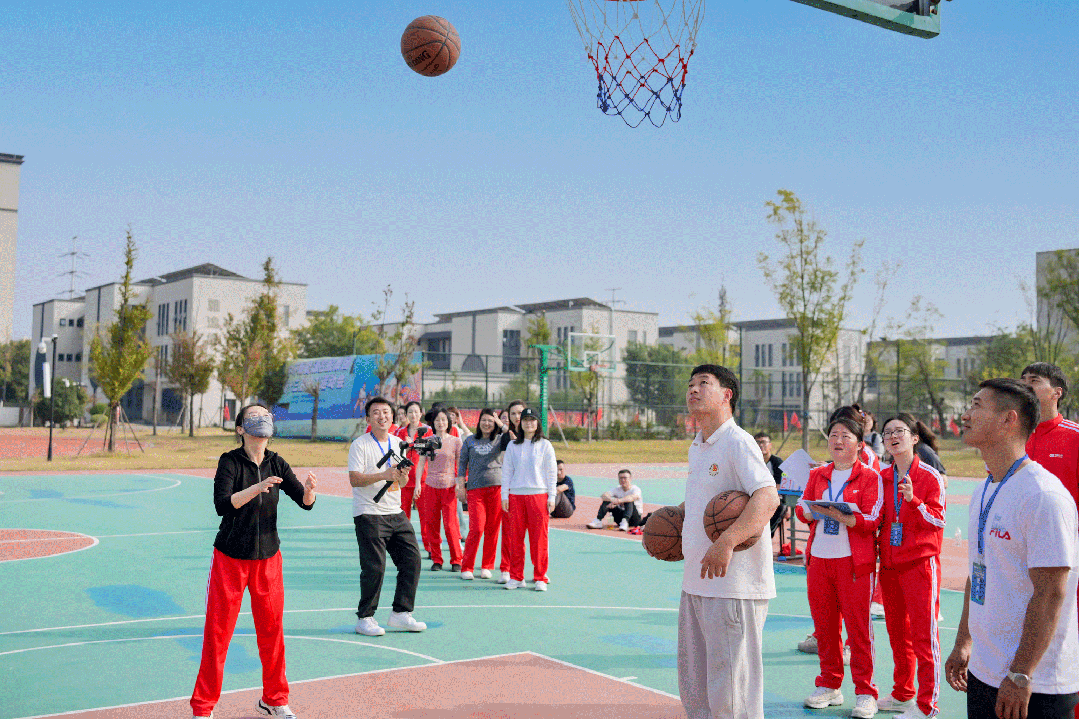 1736832738864920.gif 21.gif