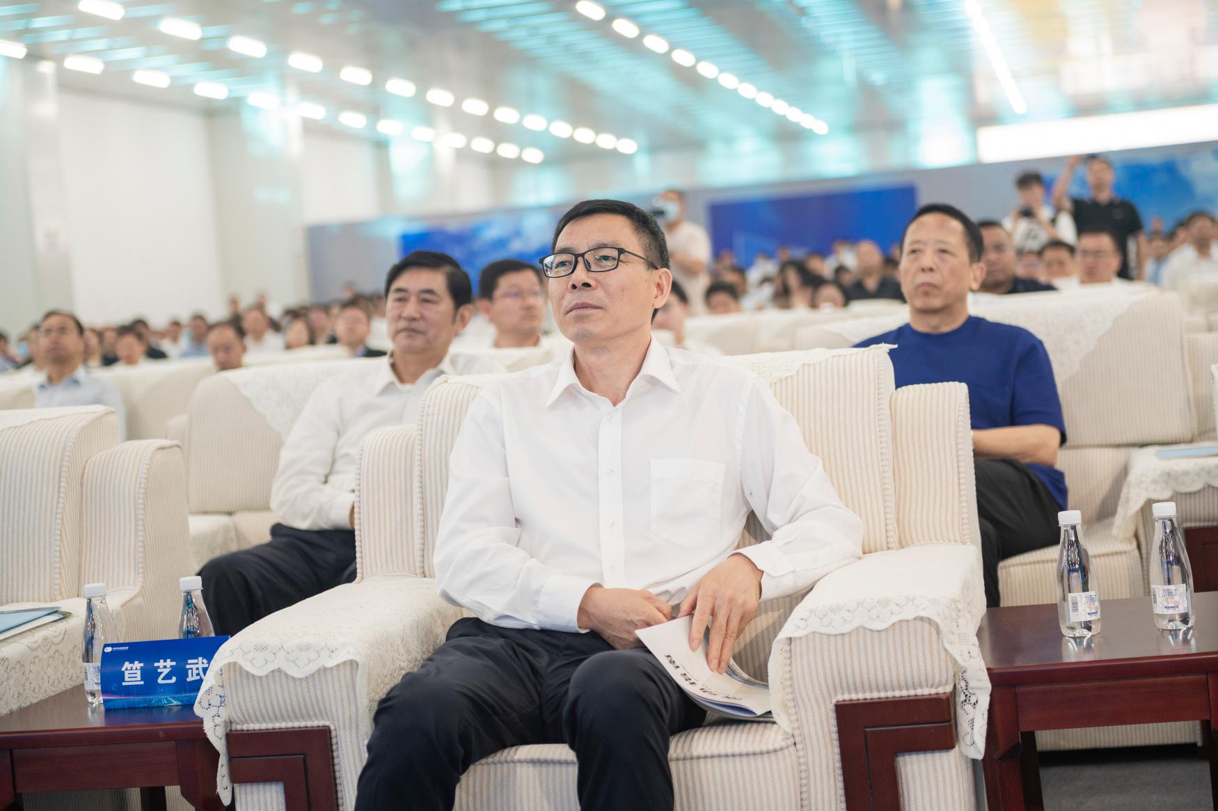 转型新样板 万象城平台,万象城(中国)一站式服务平台低碳新能源6GW n-TOPCon 电池顺利投产