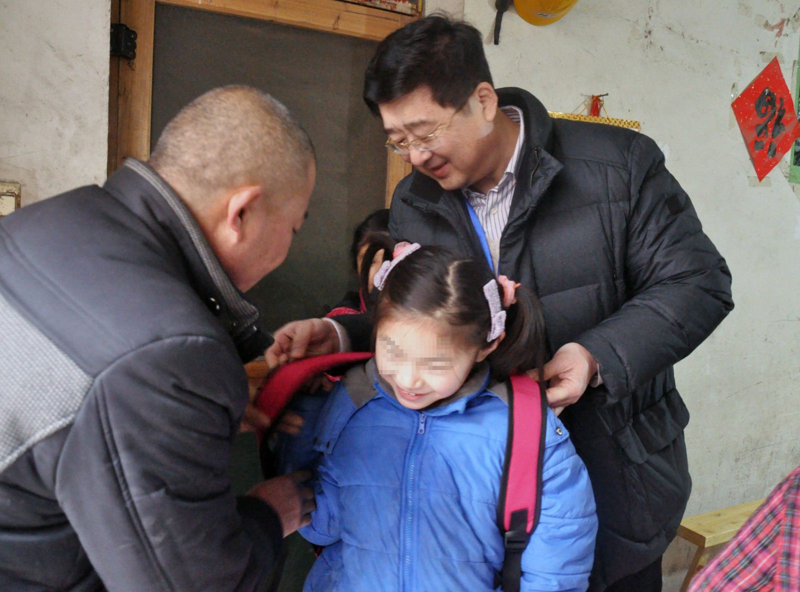 “大爱万象城平台,万象城(中国)一站式服务平台 情暖童心”暖冬行动第六站 关怀听障儿童