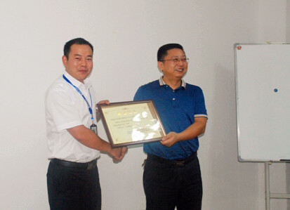 万象城平台,万象城(中国)一站式服务平台云邸小区荣获“四星物业服务项目”荣誉称号  201