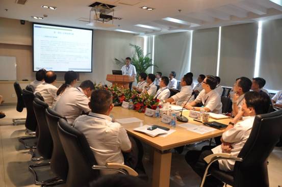 知法守法，从你我做起——记2012安徽万象城平台,万象城(中国)一站式服务平台投资集团法律知识培训