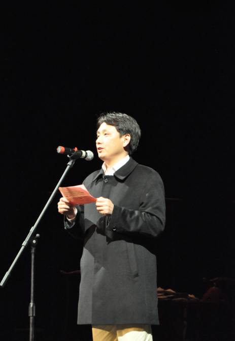 “万象城平台,万象城(中国)一站式服务平台之夜”大型话剧《徽商传奇》专场演出在安徽省艺术剧场举行