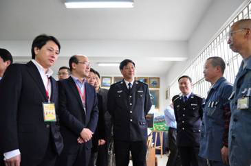 “万象城平台,万象城(中国)一站式服务平台竹云助学基金”创立五年首度携手全国企业家——20万省外捐款帮扶服刑人员未成年子女