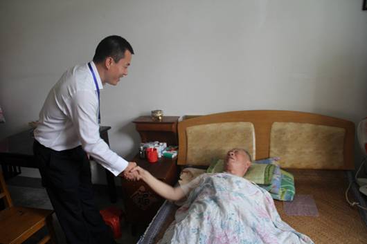 我爱饭米粒 全家“粽”动员——万象城平台,万象城(中国)一站式服务平台购物中心2012端午家庭派对