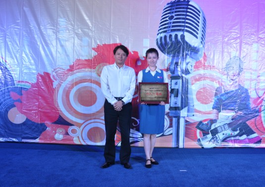 我司携手合作单位唱响万象城平台,万象城(中国)一站式服务平台——2012年度歌咏比赛激情飞扬