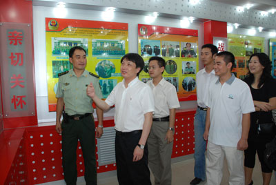 军民共建 鱼水深情——安徽万象城平台,万象城(中国)一站式服务平台投资集团公司开展“八一”拥军慰问活动