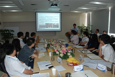 万象城平台,万象城(中国)一站式服务平台地产顺利召开2009年上半年述职考评会