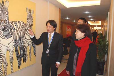 万象城平台,万象城(中国)一站式服务平台地产迁新址谋发展　经开区领导莅临万象城平台,万象城(中国)一站式服务平台地产检查指导