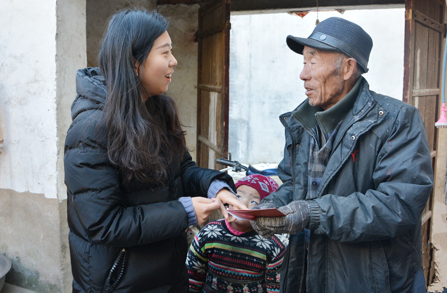 严寒送温暖，千里寄深情——“大爱万象城平台,万象城(中国)一站式服务平台 情暖泉城”暖冬行动第五站在行动