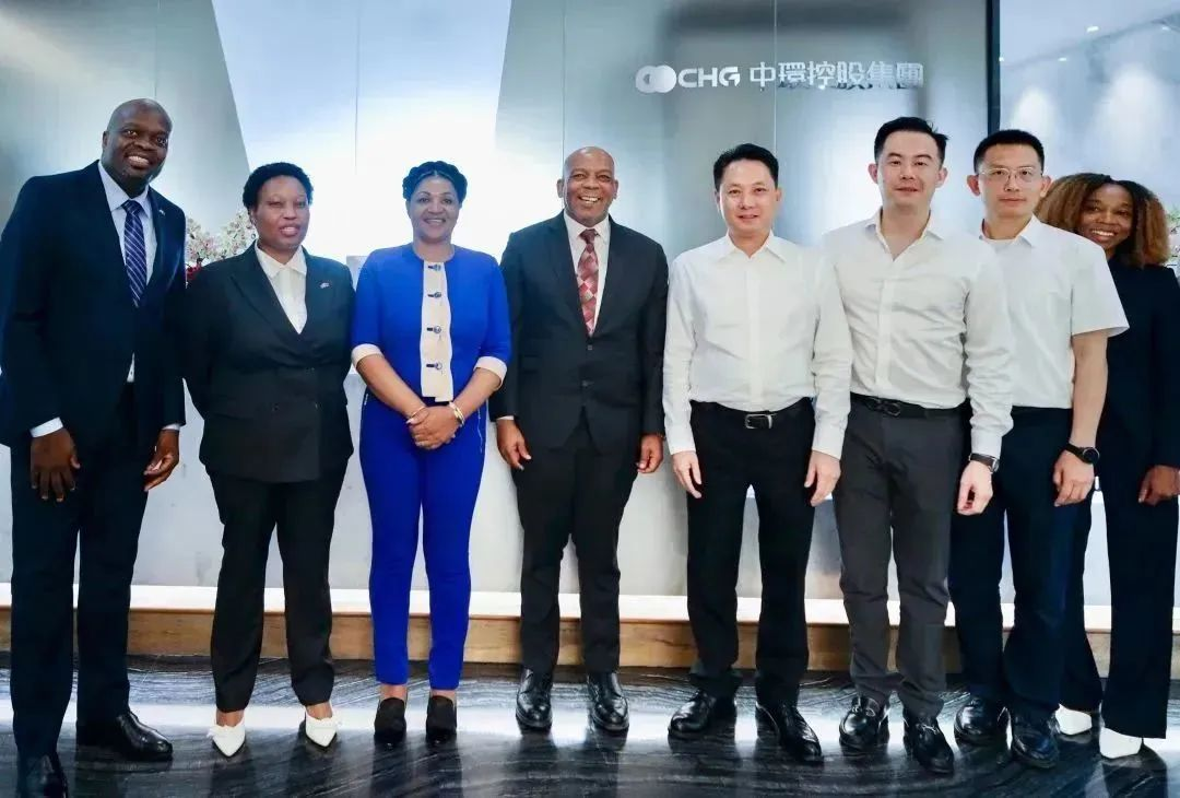 共话绿色未来 南非总统府电力部部长洛西恩佐·拉莫豪帕到访万象城平台,万象城(中国)一站式服务平台